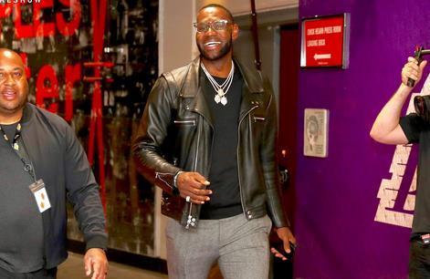 英超曼城与切尔西积分榜竞争激烈（英超积分榜之争白热化：曼城与切尔西争锋）